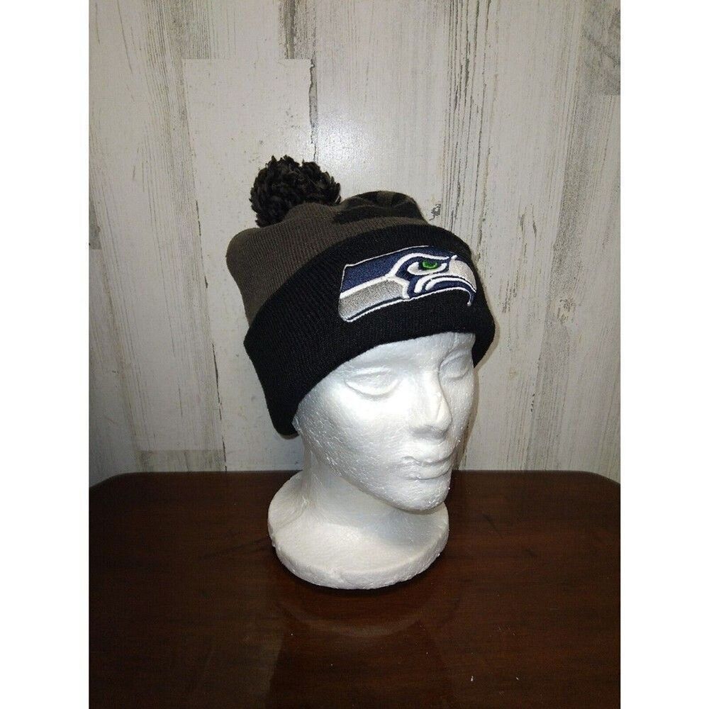 NFL Team Apparel Black Gray Seahawks Beanie